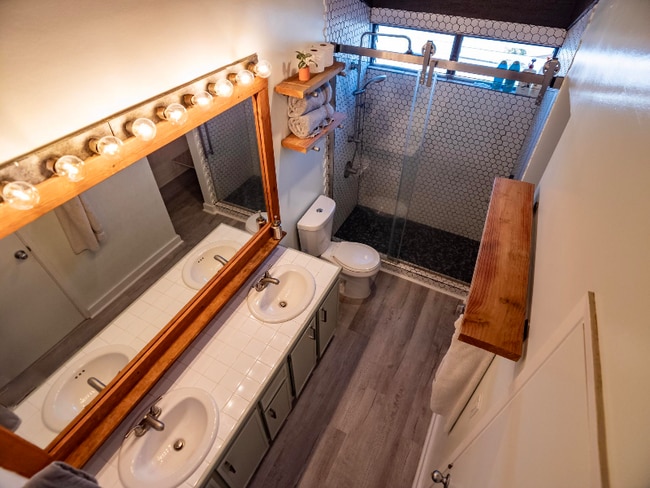 Building Photo - 77-301-301 Noelani Way