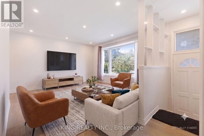 Building Photo - 5 Alderbury Crescent