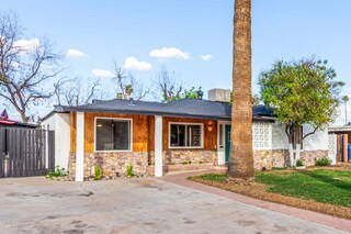Foto del edificio - 4333 N 15th Dr