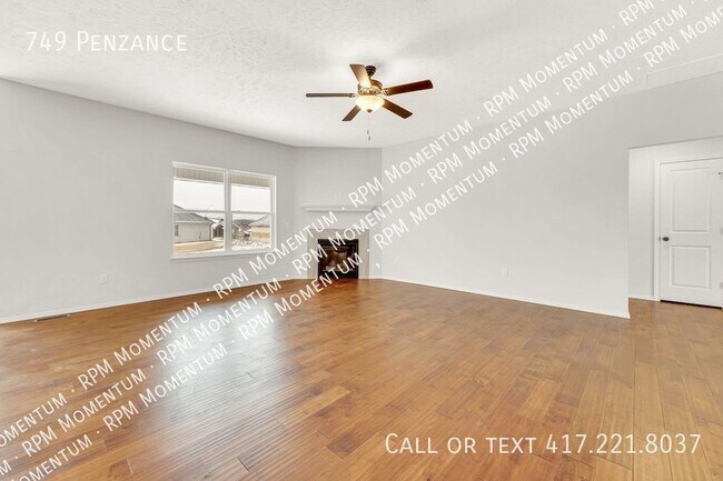 Building Photo - Copper Leaf Subdivision 4 Bedroom 2.5 Bath...