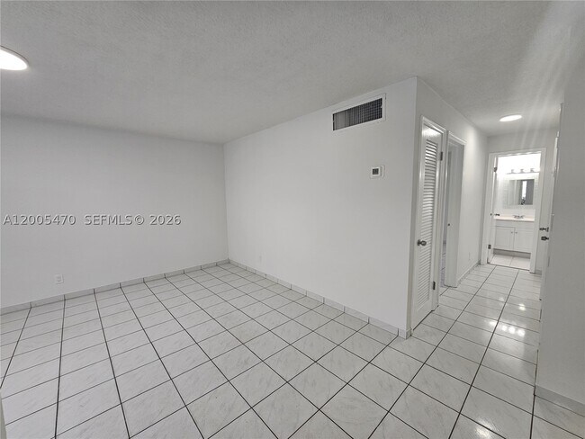 Foto del edificio - 1719 Wiley St