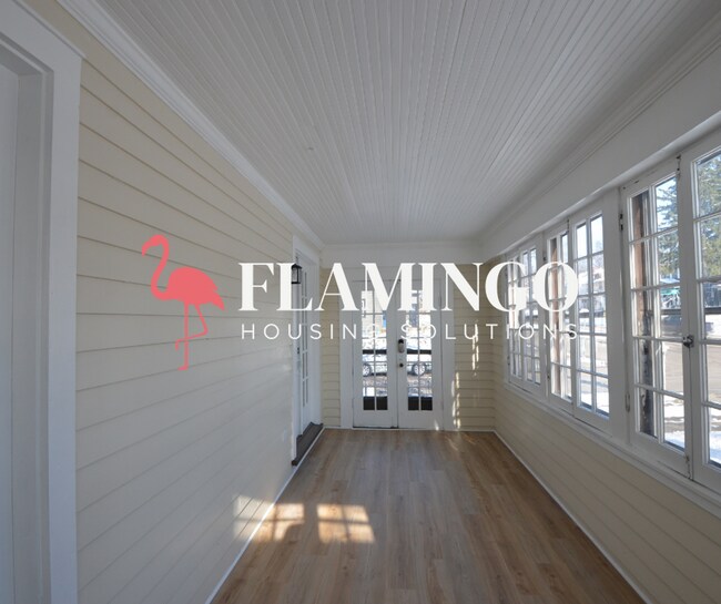 Building Photo - 1143 Vernon Dr