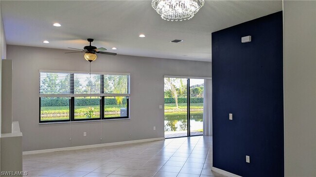 Building Photo - 5475 Useppa Dr