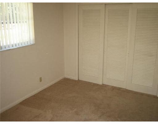 Building Photo - 712 W Palmetto Park Rd