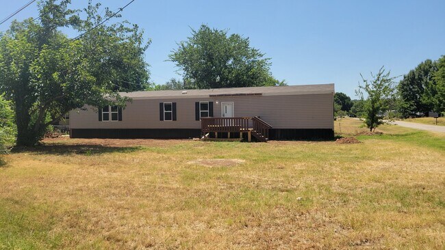 Foto del edificio - 5527 Lake View Dr