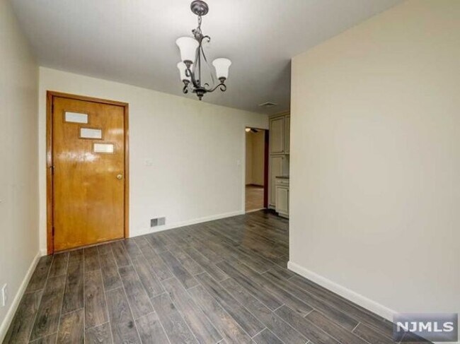 Foto del edificio - 120 Liberty St