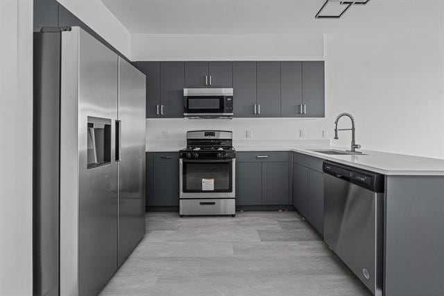 Foto del edificio - 43-45-45 W 32nd St