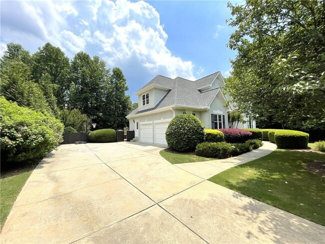 Building Photo - 655 Huntwick Pl