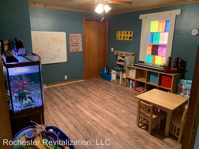 Building Photo - 4 br, 2 bath House - 29 Brookhaven Terrace