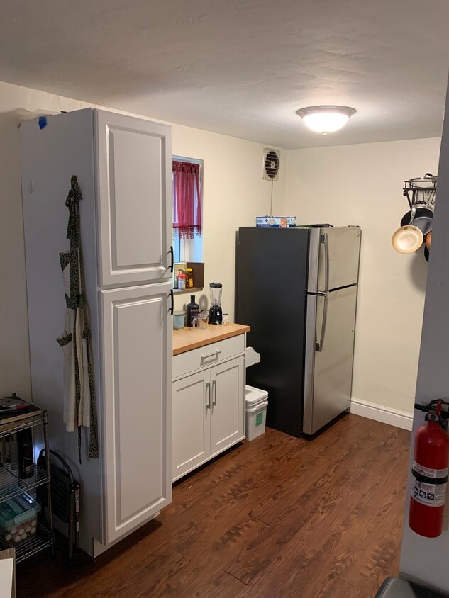 54 Hawley Ave Unit 1, Bellevue, PA 15202 Apartments in Bellevue, PA