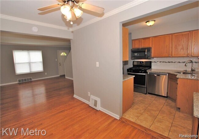 Foto del edificio - 3250 Coolidge Hwy