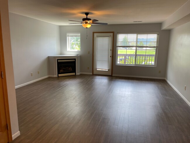 Building Photo - 3505B Fallon St