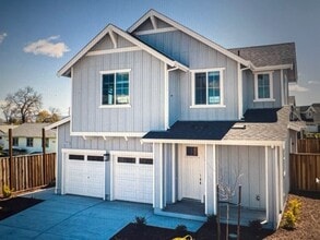 Building Photo - 2079 Dennis Ln
