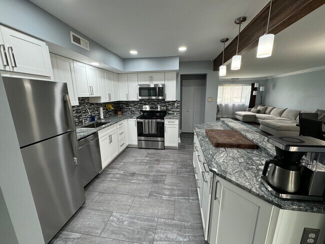 Foto del edificio - 504 Bunker Hill Rd