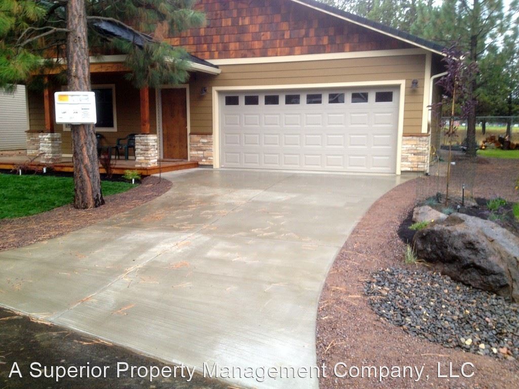 3 br, 2 bath House 167 S. Timber Pine Pl. House Rental in Sisters, OR