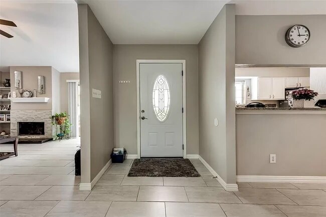 Building Photo - 5504 Stoney Glen Dr