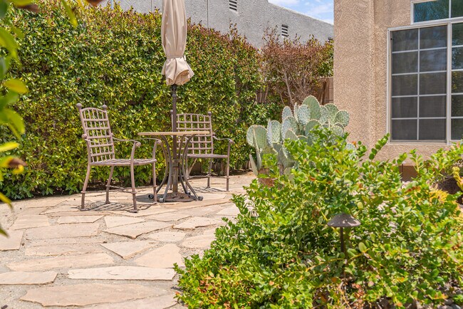 Foto del edificio - 30106 Avenida Alvera