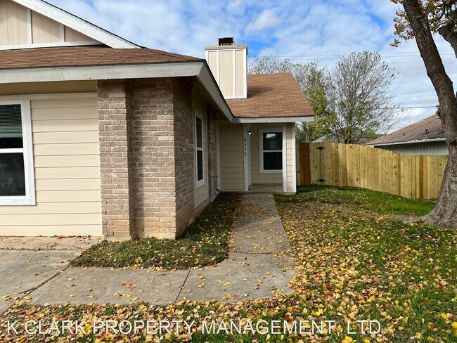 Foto del edificio - 4 br, 1.5 bath House - 8525 8TH STREET