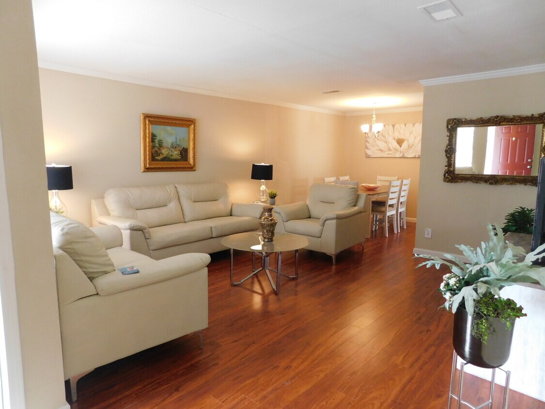 Pelican Landing Apartments Alquileres en Houston, TX