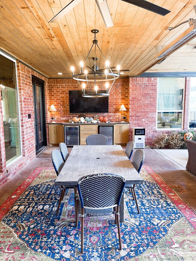 Foto del edificio - 4616 Caveat Dr