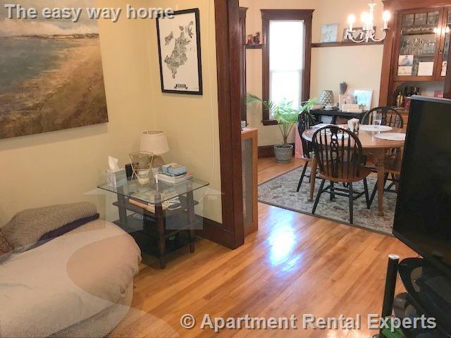 Building Photo - East Somerville 2 BR - 5 Rooms - Dishwasher