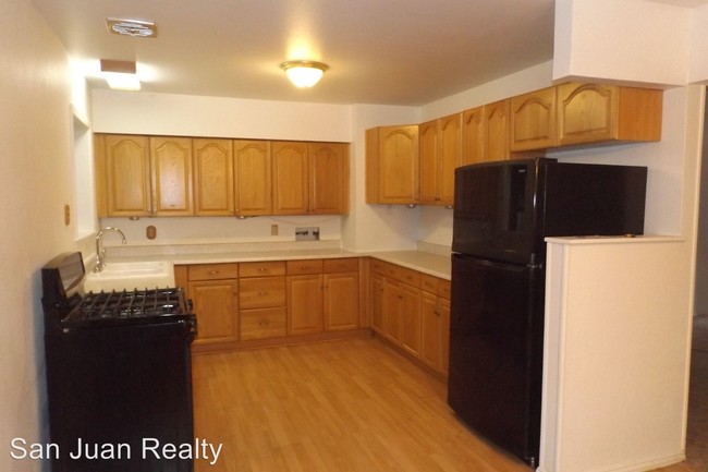 Building Photo - 4920 Kayenta Cir