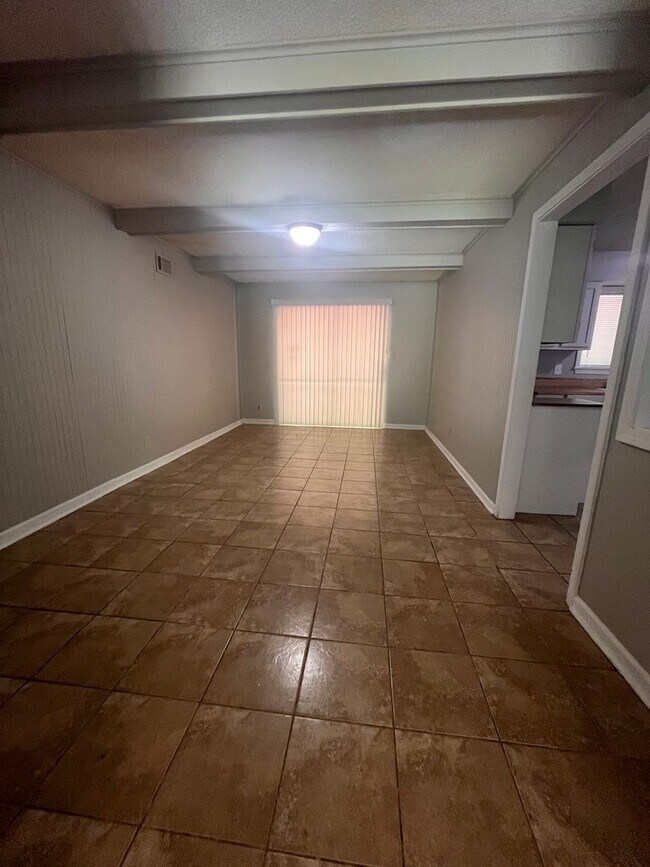 Foto del edificio - 3679 Ladue St
