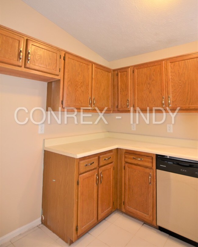 Building Photo - 5726 Rosemont Ct