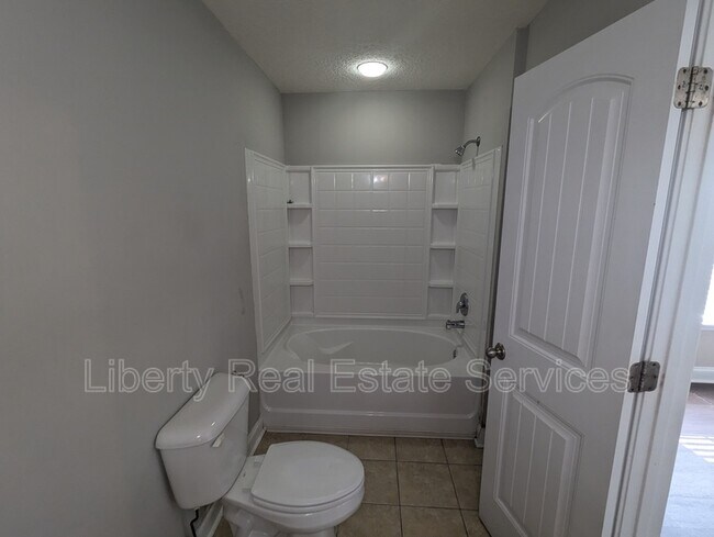 Foto del edificio - 407 Bradwell St