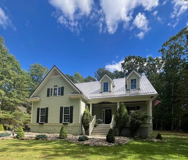 106 Hickory Ct, Daniels, WV 25832 House Rental in Daniels, WV