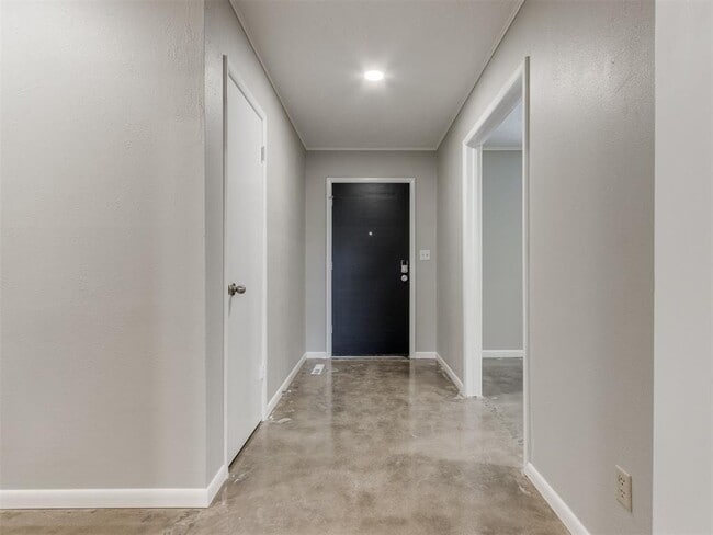 Foto del edificio - 2609 Brentwood Dr