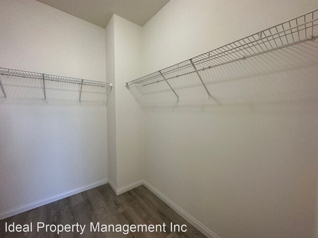 Building Photo - 3 br, 2.5 bath House - 8426 Tavano Pl