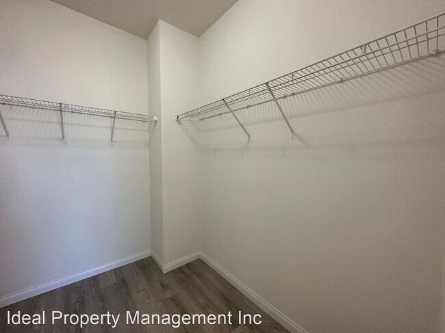 Foto del edificio - 3 br, 2.5 bath House - 8426 Tavano Pl