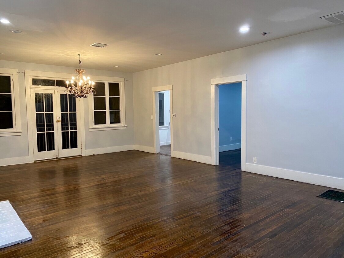 Foto principal - 1383 Maltman Ave