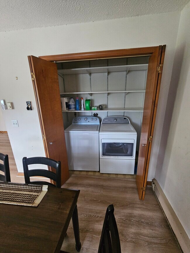 Foto del edificio - 29B Turano Ave