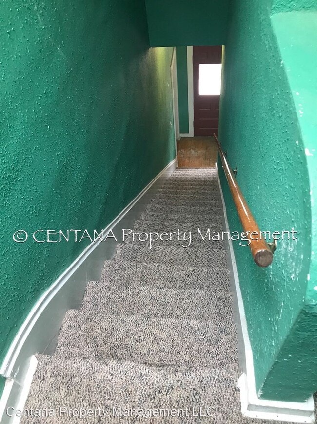 Foto del edificio - 223-225 S Jackson St