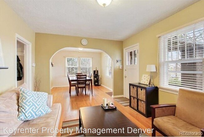 Building Photo - 3 br, 1 bath House - 3737 Julian St.