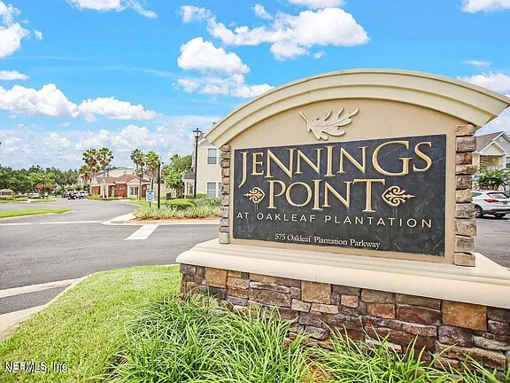Community - 575 Oakleaf Plantation Pky