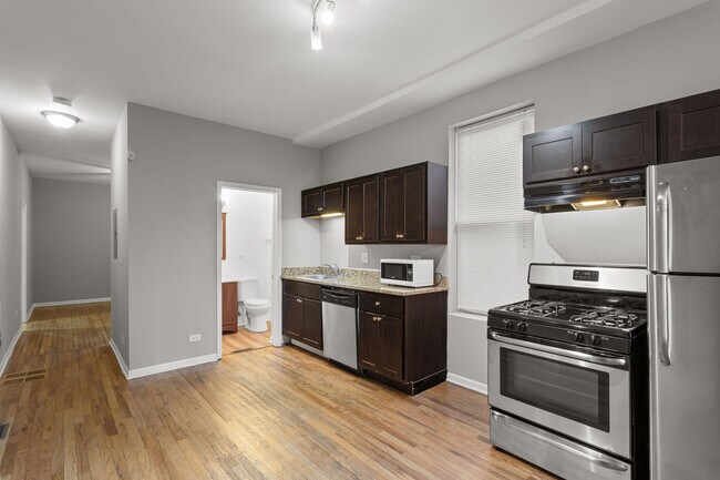 Foto del edificio - 1706 W 17th St