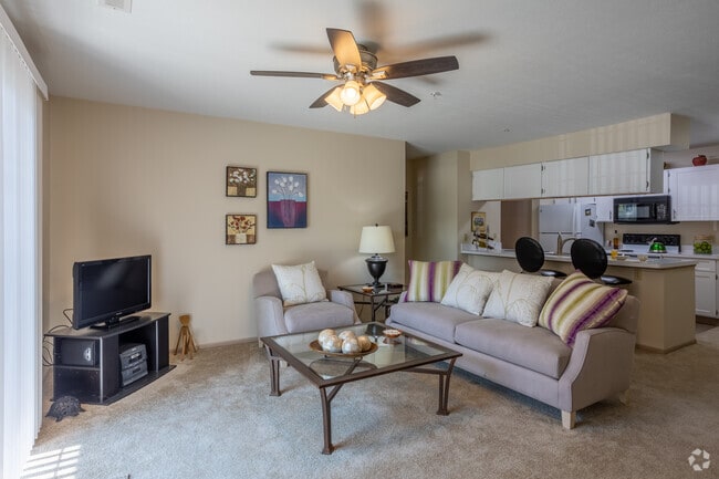 The Aberdeen - Living Room - Highlands of Heritage Woods