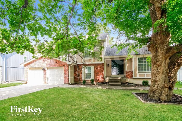 Foto principal - 9029 Alden St