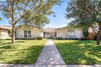 Building Photo - 7440 Walling Ln