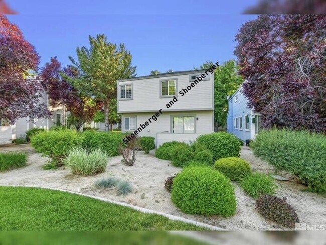 Foto del edificio - 7534 Whimbleton Way