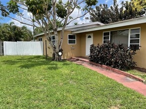 Building Photo - 1625 NW 9th Ave