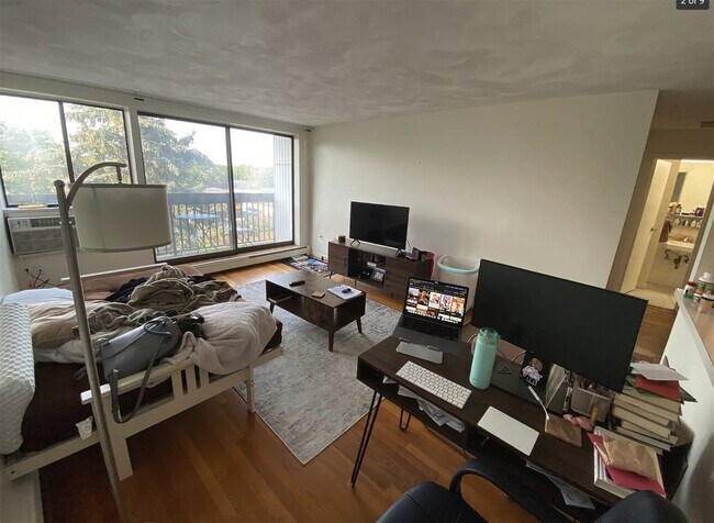 Foto del edificio - 1643 Cambridge Street Apt #U64, Cambridge,...