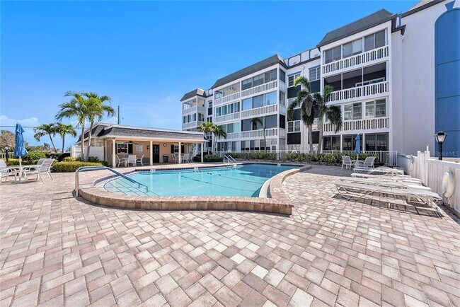 Foto del edificio - 139 Bluff View Dr