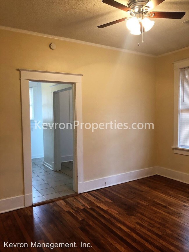 Foto del edificio - 663-663 N Idlewild St