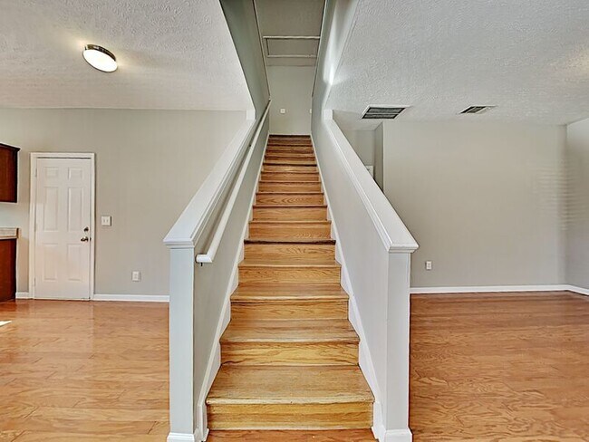 Foto del edificio - 8543 Calistoga Way