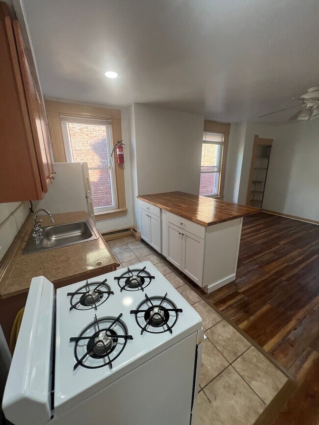 Photo - 3612 Dawson St Apartment