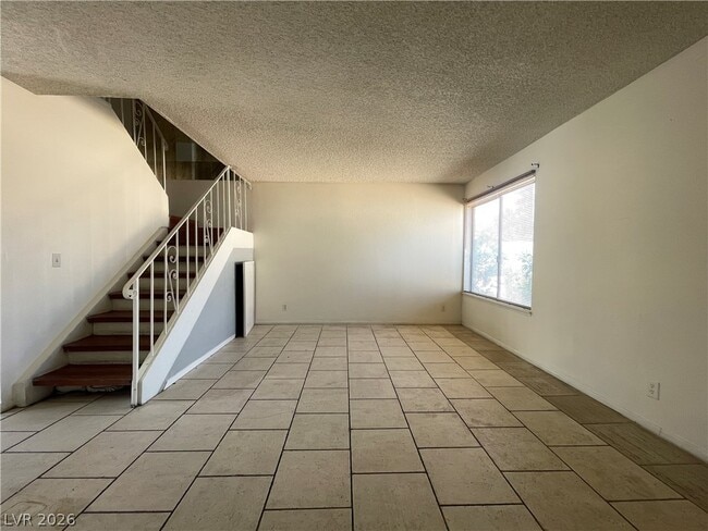 Building Photo - 3904 Blackford Pl